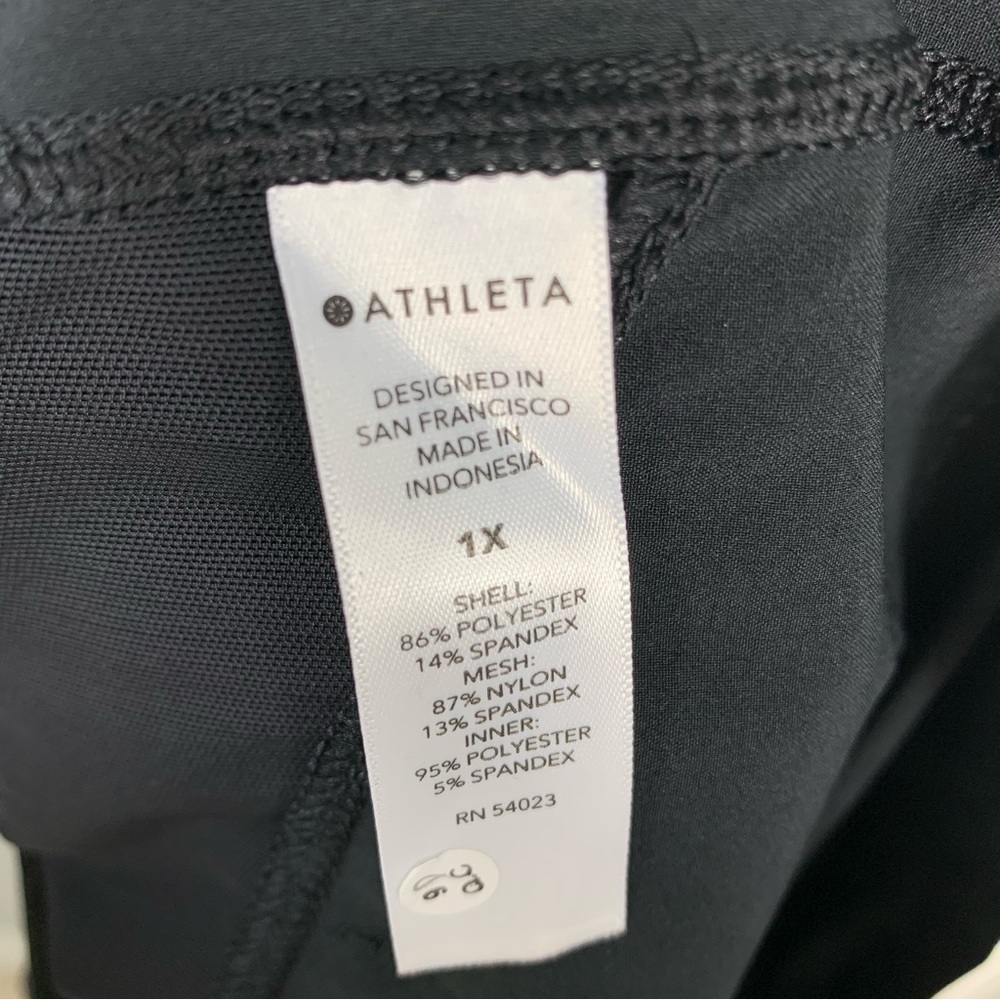 Athleta Hustle 3” Shorts Athleisure Black Womens Size 1X - Picture 7 of 7